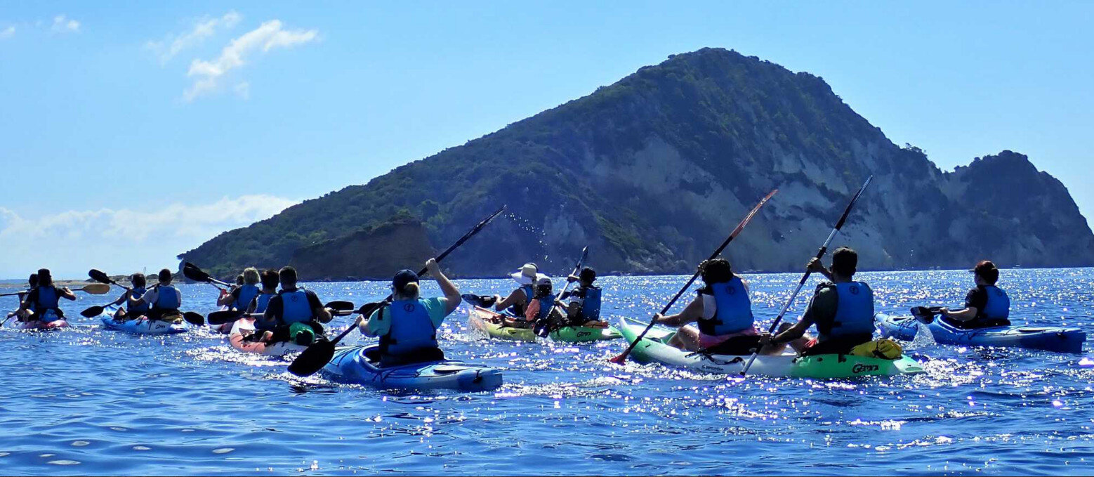 sea kayaking zakynthos